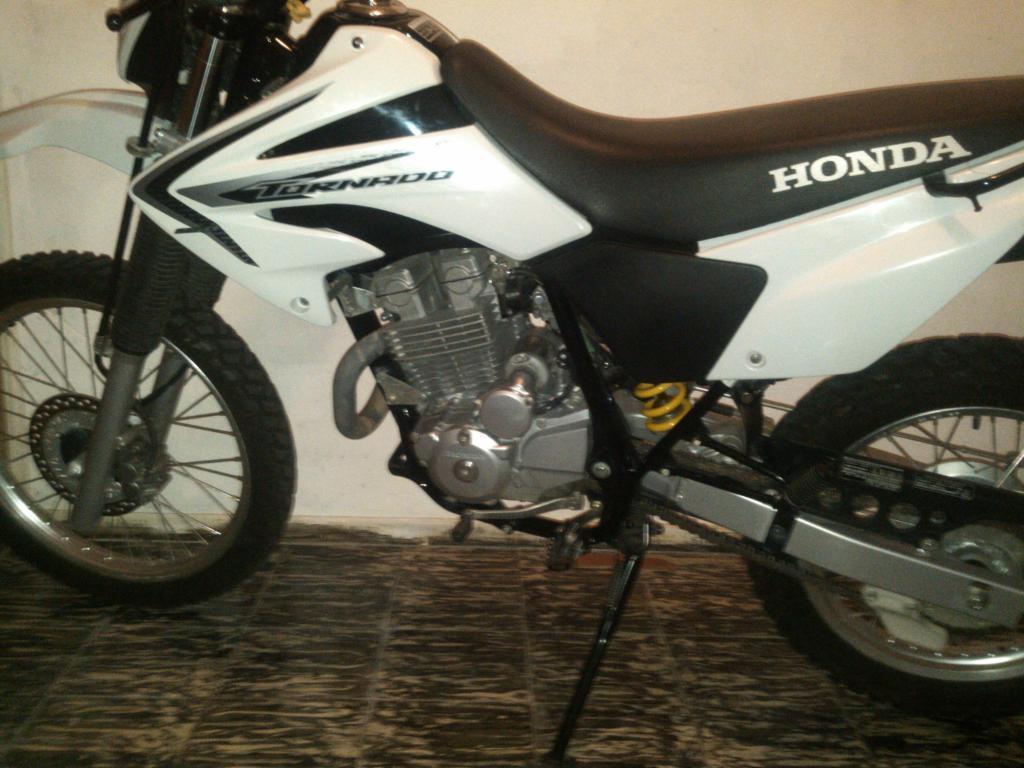 vendo Honda Tornado