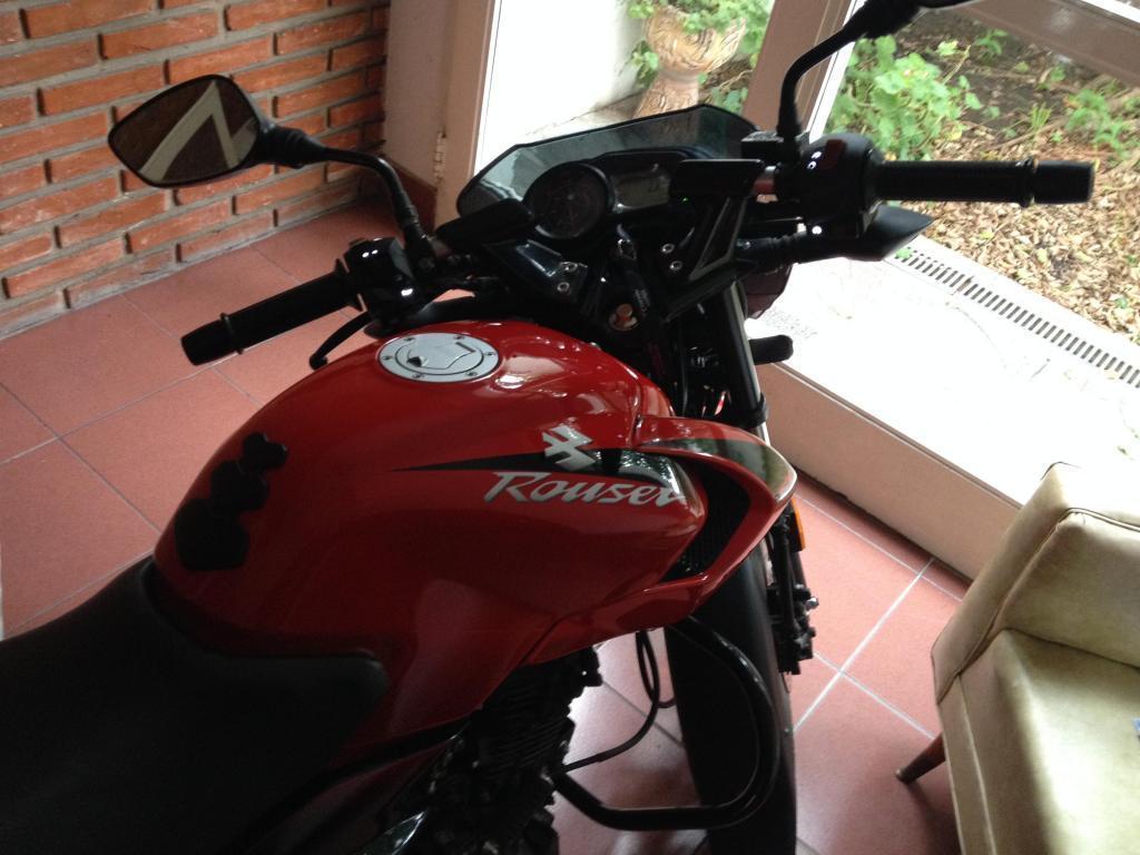 Moto Bajaj Rouser 135 Ls 2015 1.500km!!