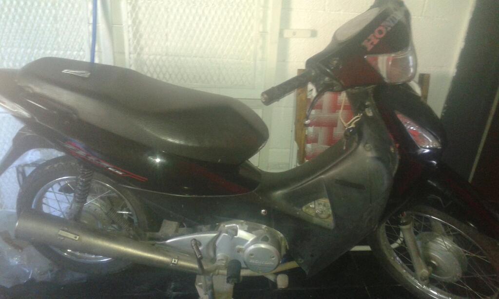 Vendo Honda Biz Modelo 2013