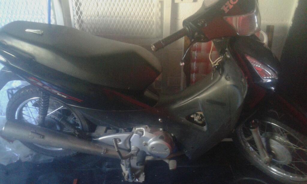 Vendo Honda Biz Modelo 2013