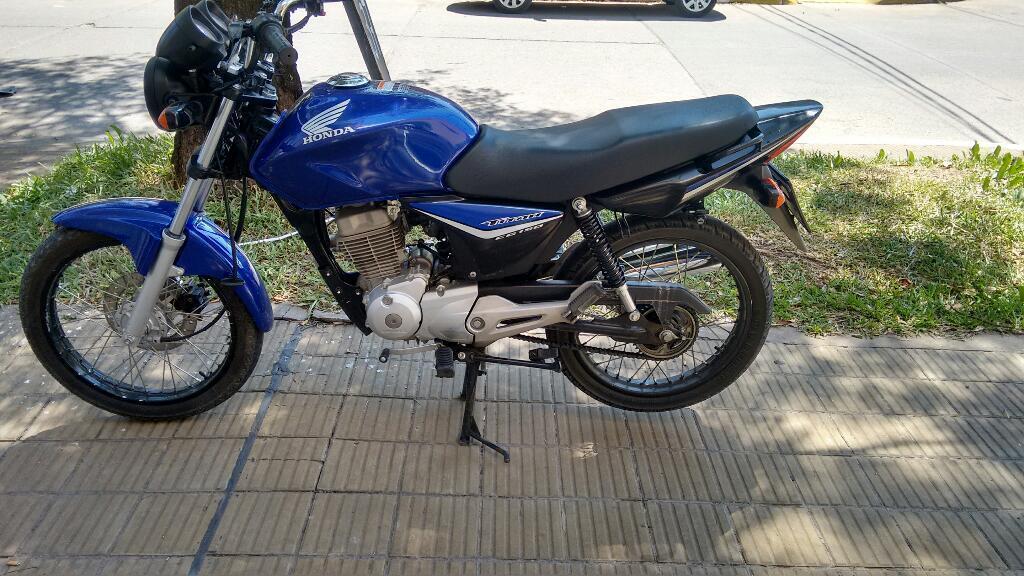 Vendo Permuto Cg Titan 2015