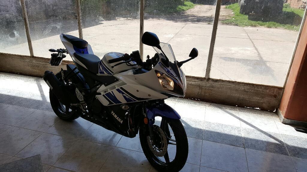 Yamaha Special Edition R15