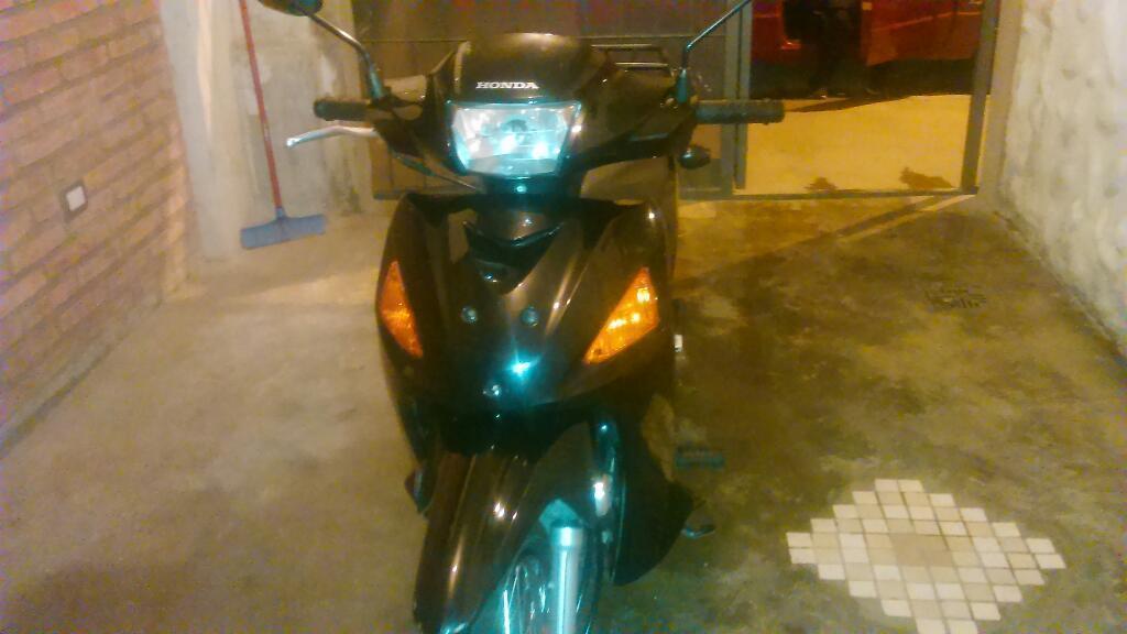 Vendo Moto Honda Wave C110 13990 Km