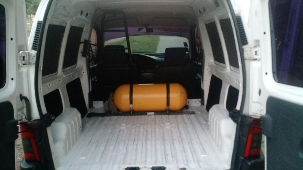 Peugeot Partner 1.4gnc