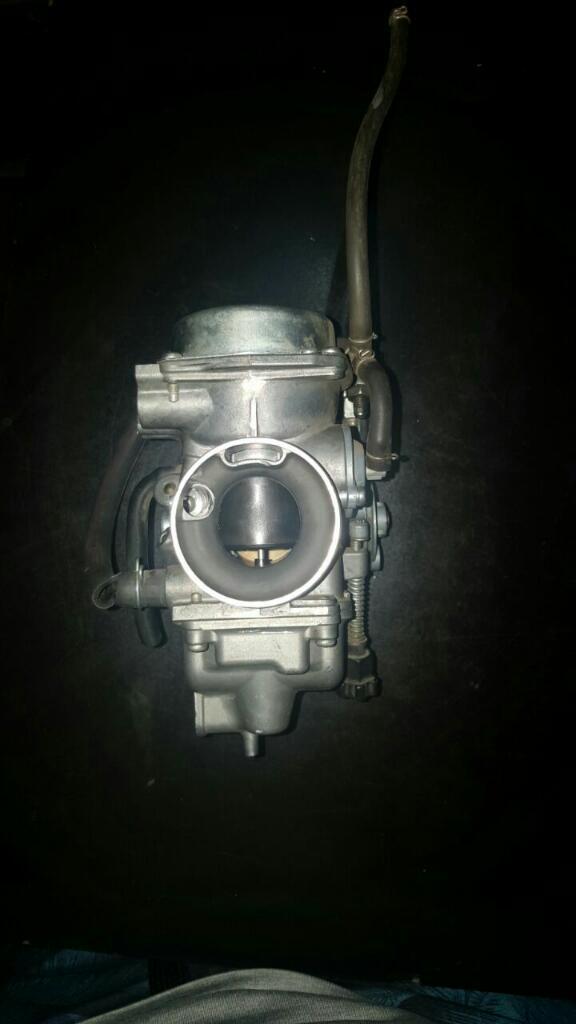 Vendo Carburador de Honda Twister 250