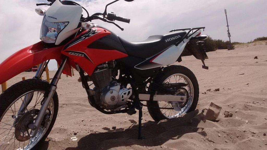 VENDO HONDA XR 150 MODELO 2015