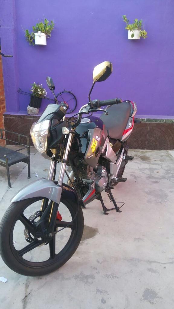 Moto Zanella Xr 200 Año 2014
