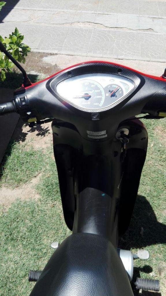 Vendo Moto Honda Biz 125 Cc