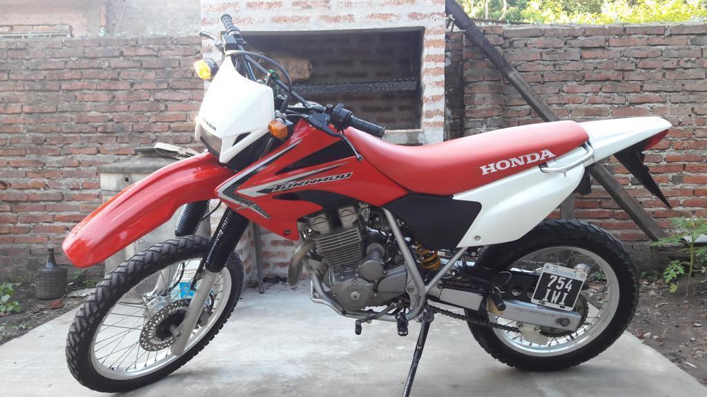 Honda Tornado Excelente Estado