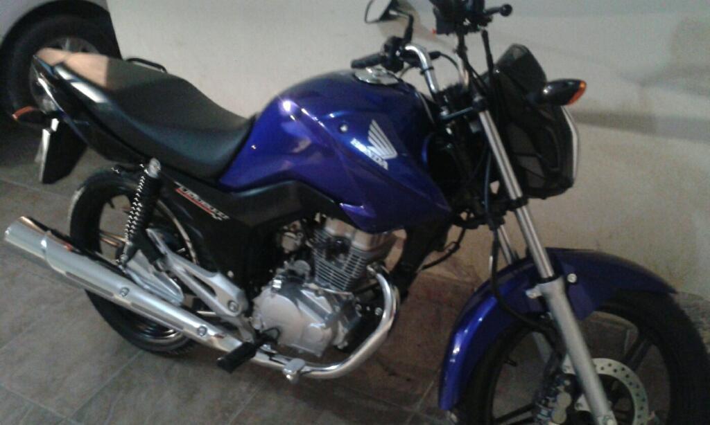 Vendo Moto Honda Titan 150