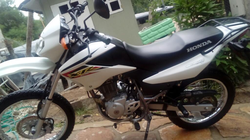 Vendo Moto Xr 125 Modelo 2014. Impecable