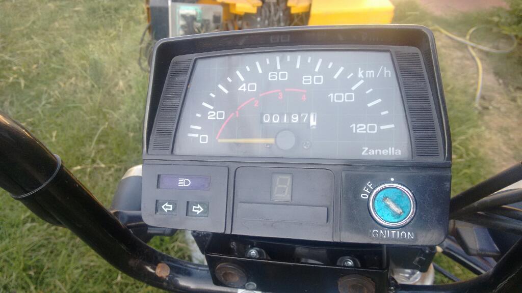Zanella 100 con 190 Km Patentada