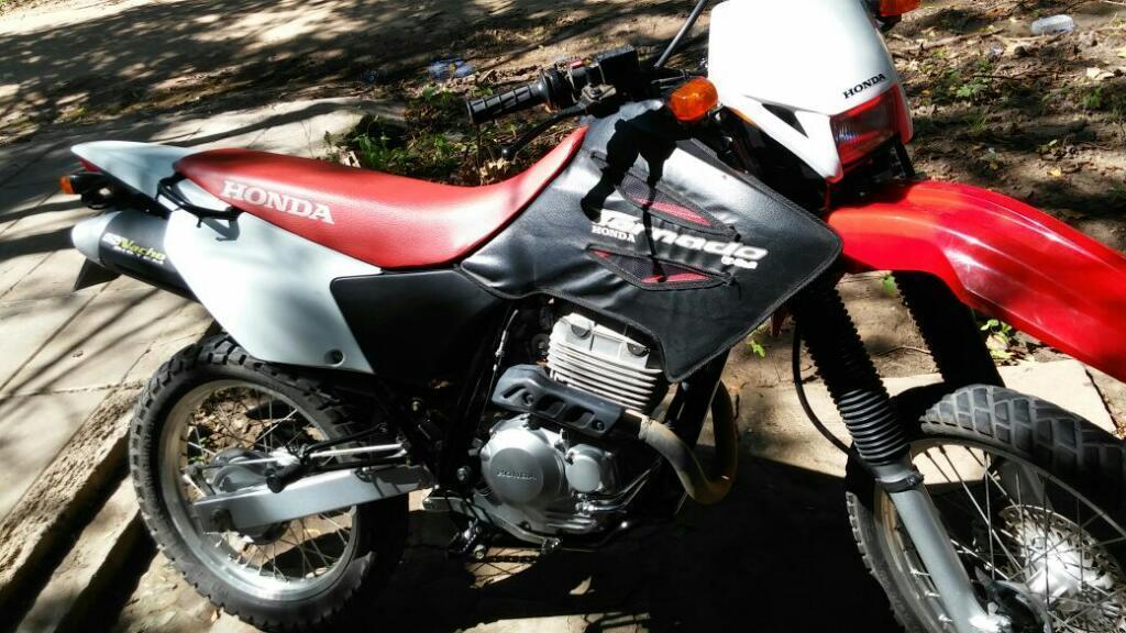 Vendo Honda Tornado