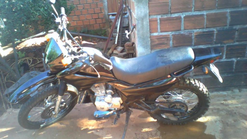 la moto anda de 10