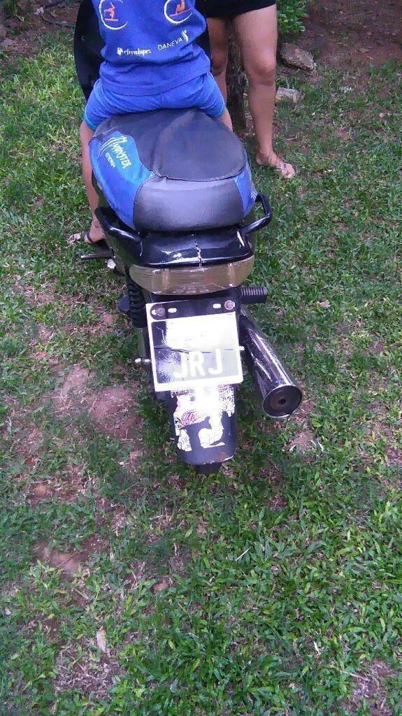 Vendo Moto