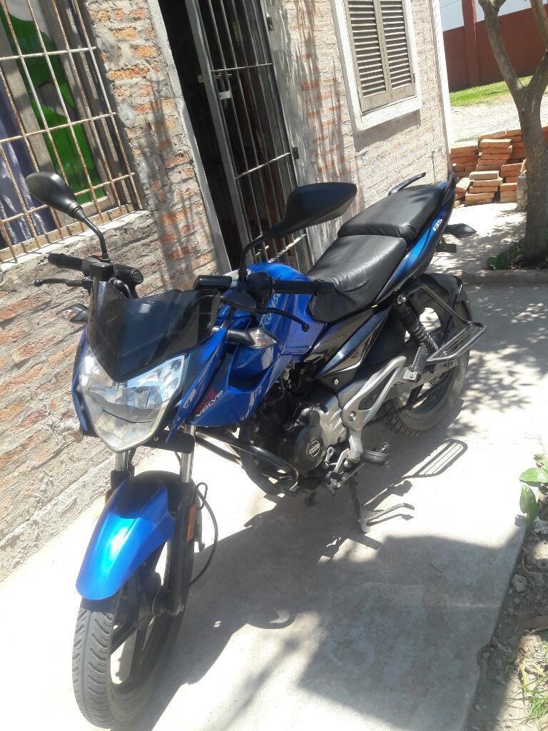 Vendo Bajaj Rouser 135