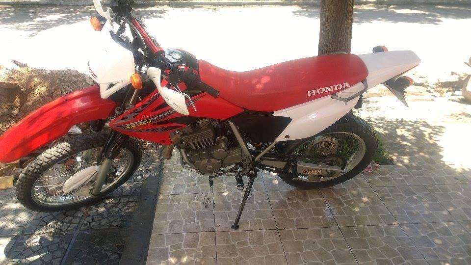 honda tornado impecable