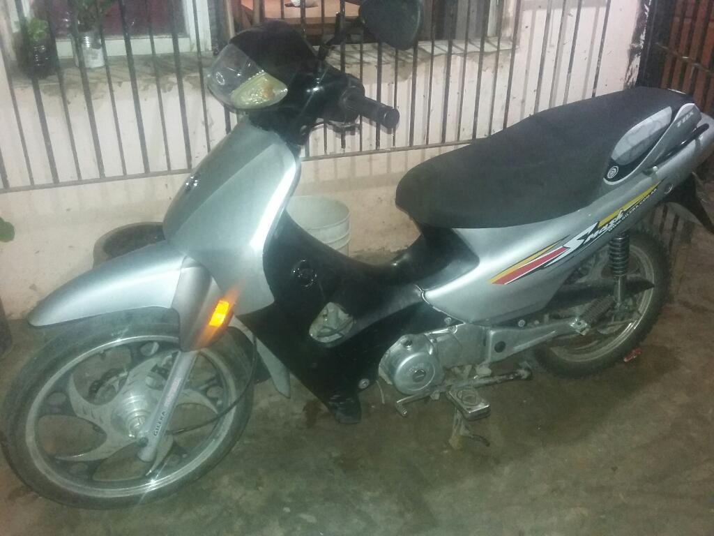 Vendo Moto