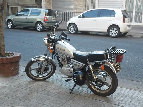 Suzuki GN 125H 2014