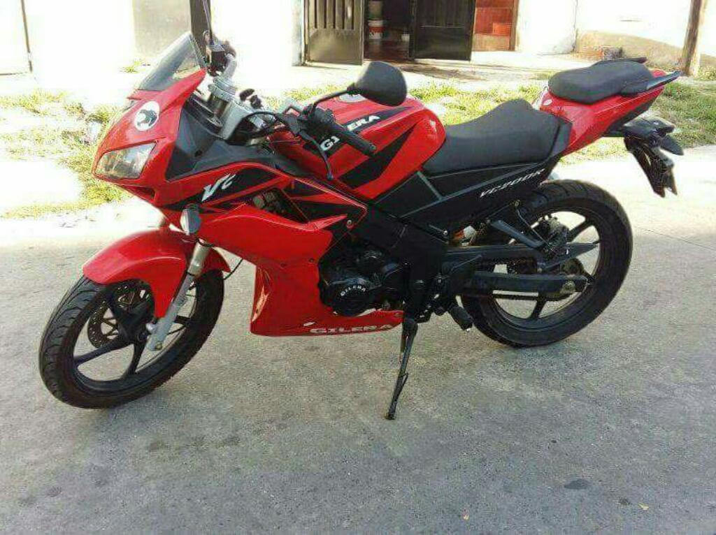 Vendo Gilera. Marca Vc200r Color Rojo