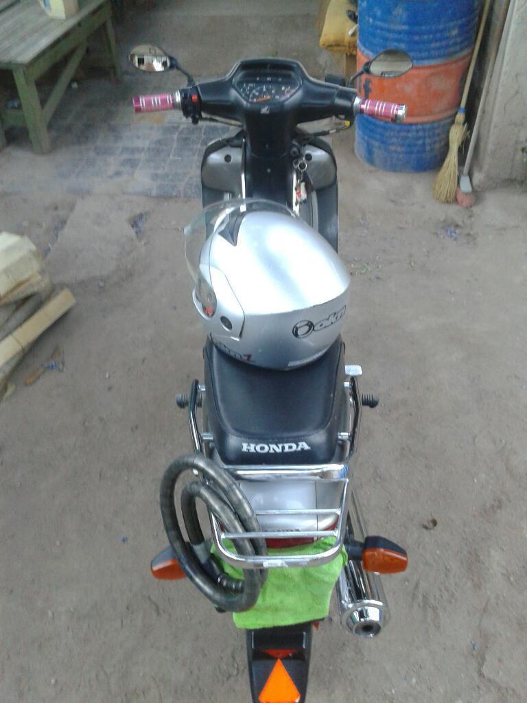 Vendo O Permuto Derecho X Auto Honda Waw