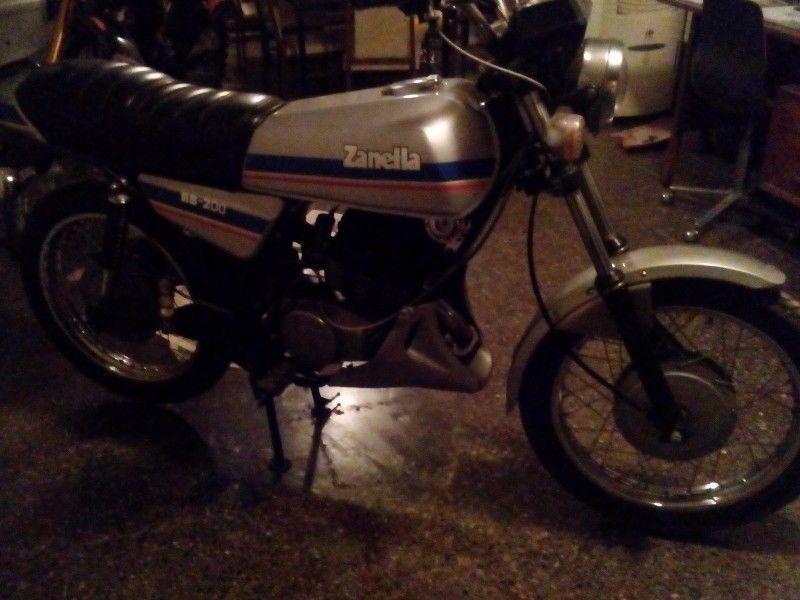 Vendo zanella rb 200, añó 1983