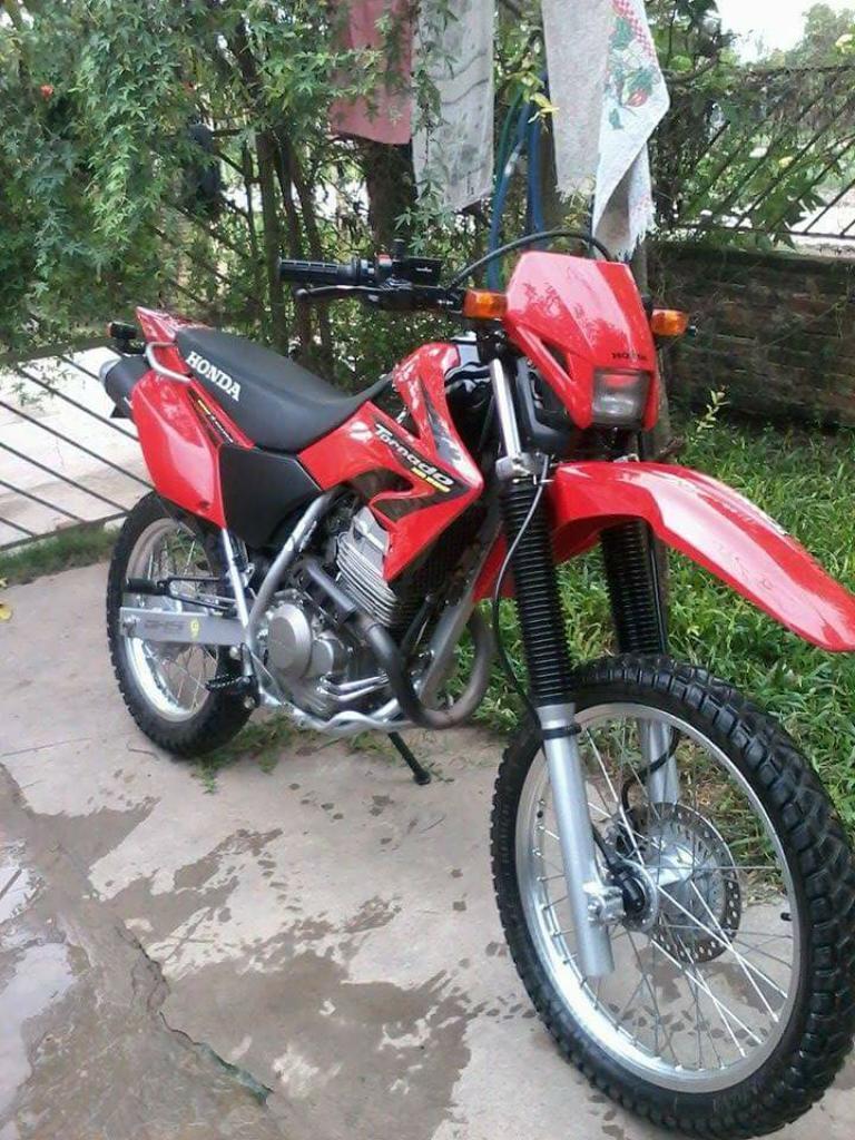 Honda Tornado 4.500 Km