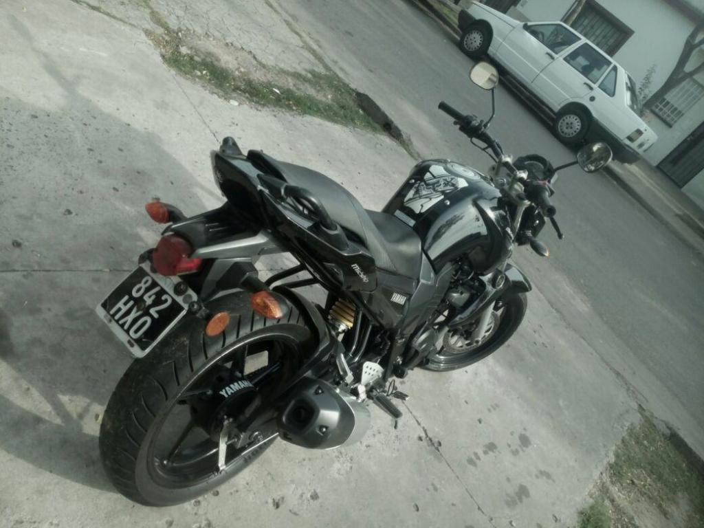 vendo yamaha fz 2011