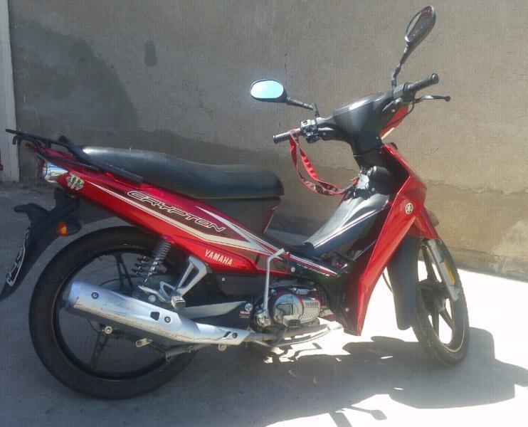 Vendo moto Yamaha Crypton Base 110 cc modelo 2013 a $22000