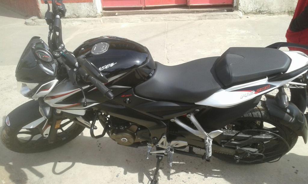 Vendo Rouser Ns 200