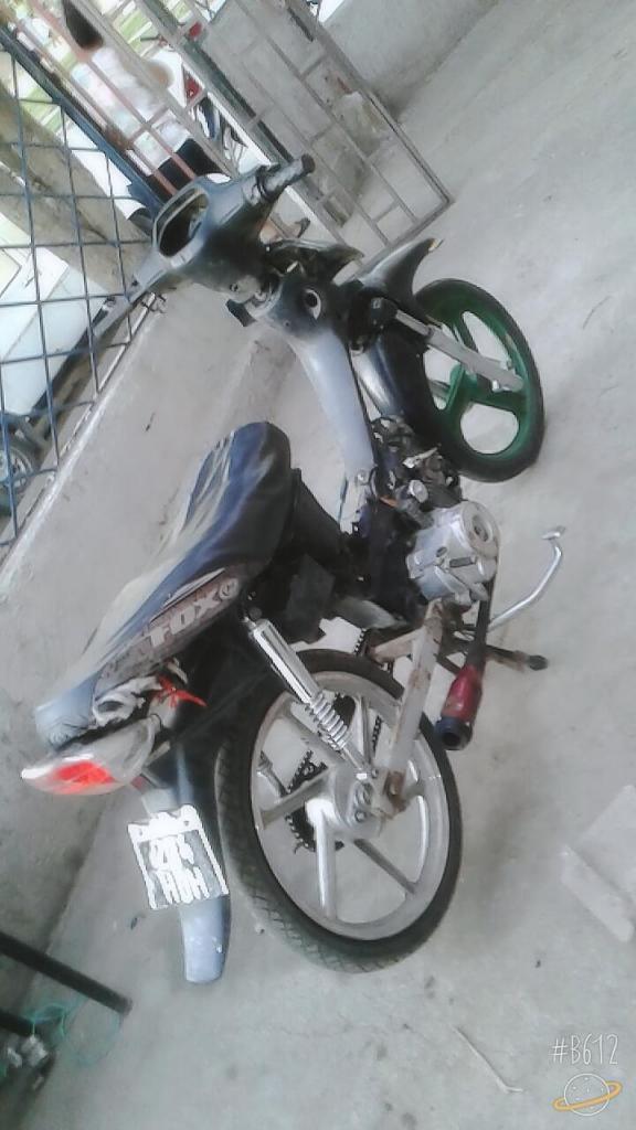 Vendo Moto