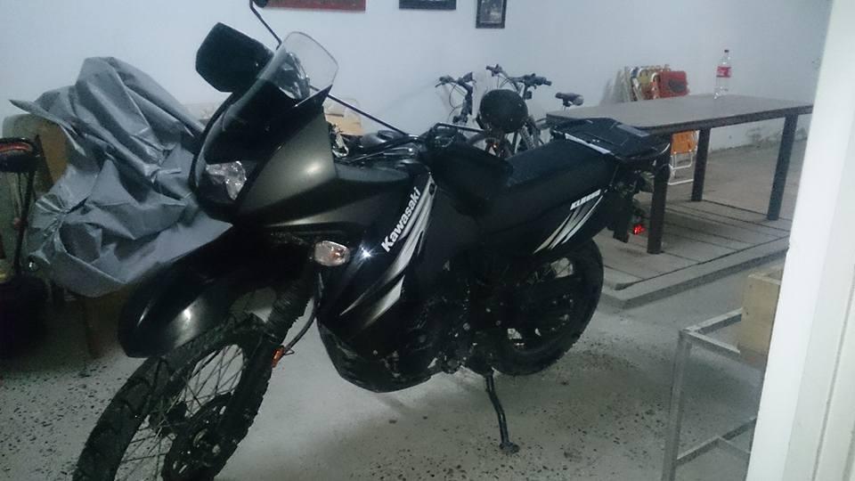 Vendo hermossa Kawasaki KLR 650