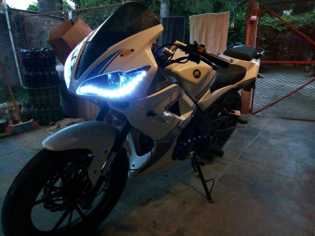 Motomel sr200