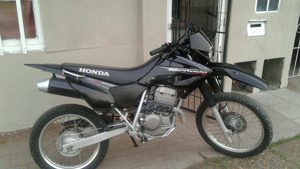 Vendo Honda Tornado Inmaculado