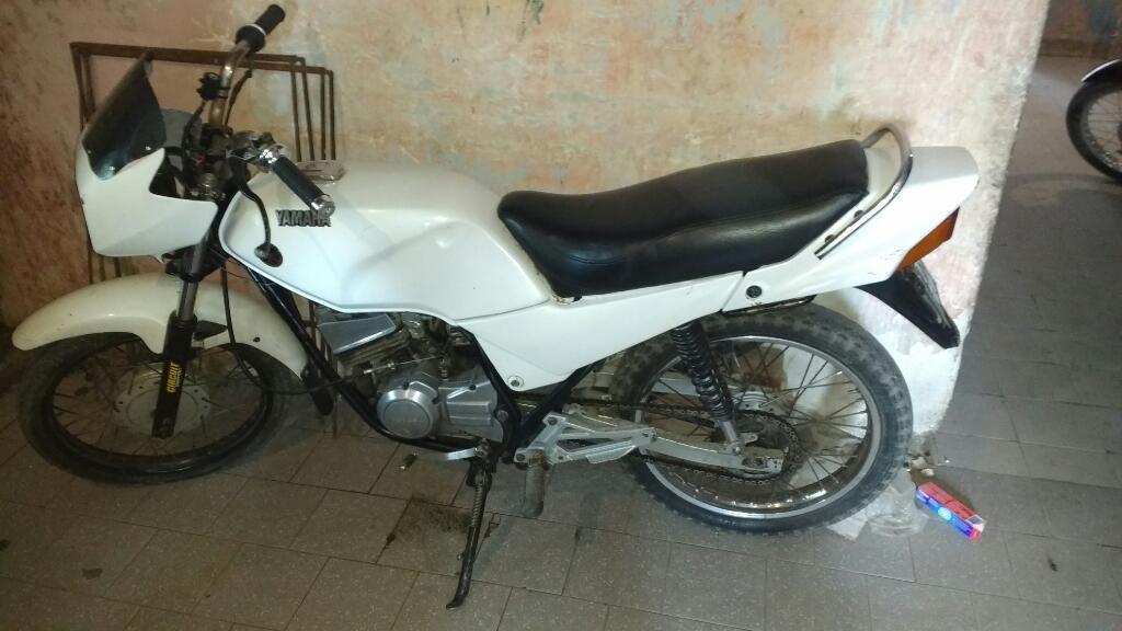 Vendo O Permuto por Otra Moto