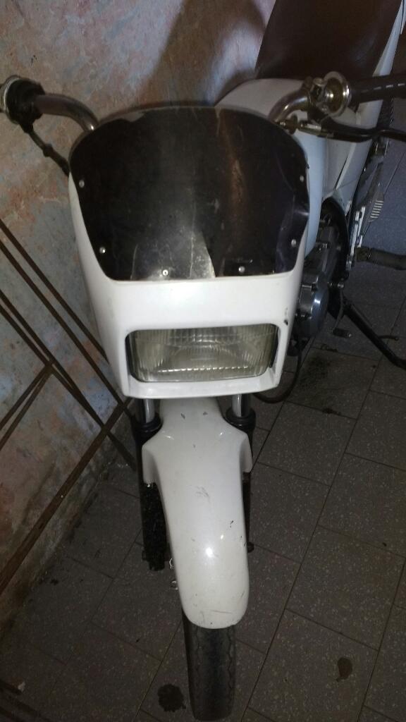 Vendo O Permuto por Otra Moto