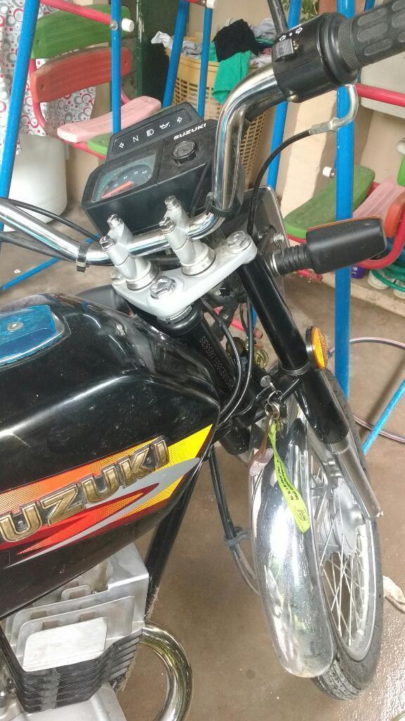 Vendo Suzuki Ax 100 Impecable 2016