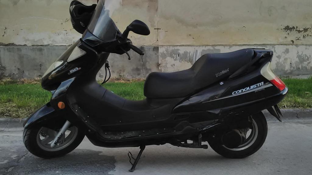 Vendo scooter keller 150 por viaje urgente en bahia blanca