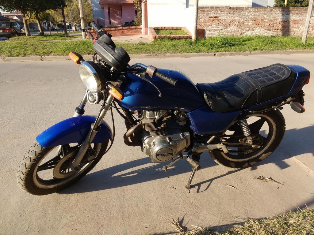 VENDO HONDA CB 400N mod.81