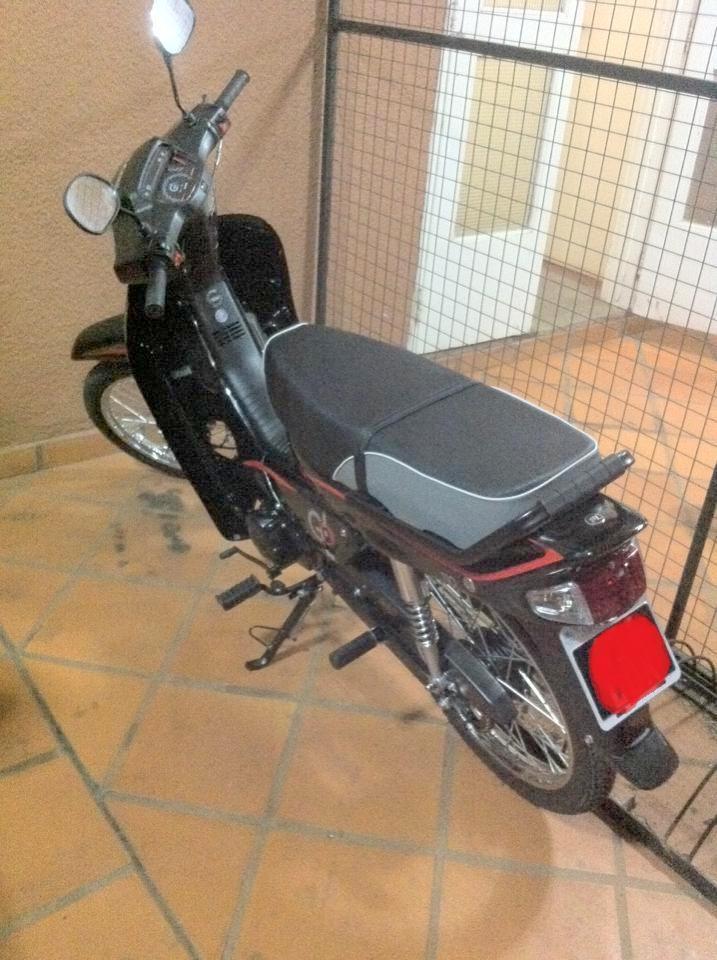 VENDO MOTO 110