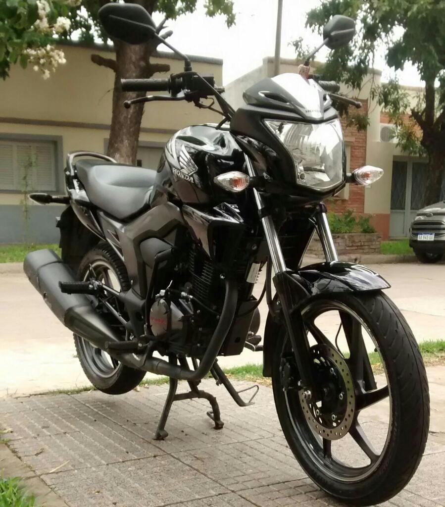 Vendo Honda Invicta Mod. 2014