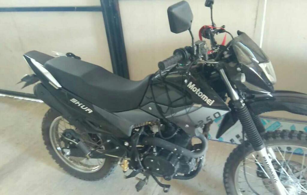Vendo Motomel Skua 250 Año 2014 1200km