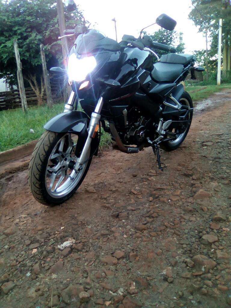 Vendo O Permuto Rouser 200