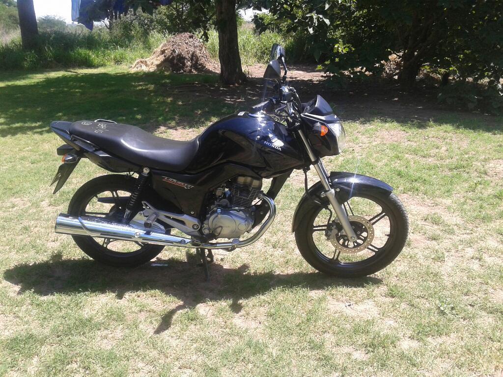 Honda Titan 150 Vendo O Permuto por Auto