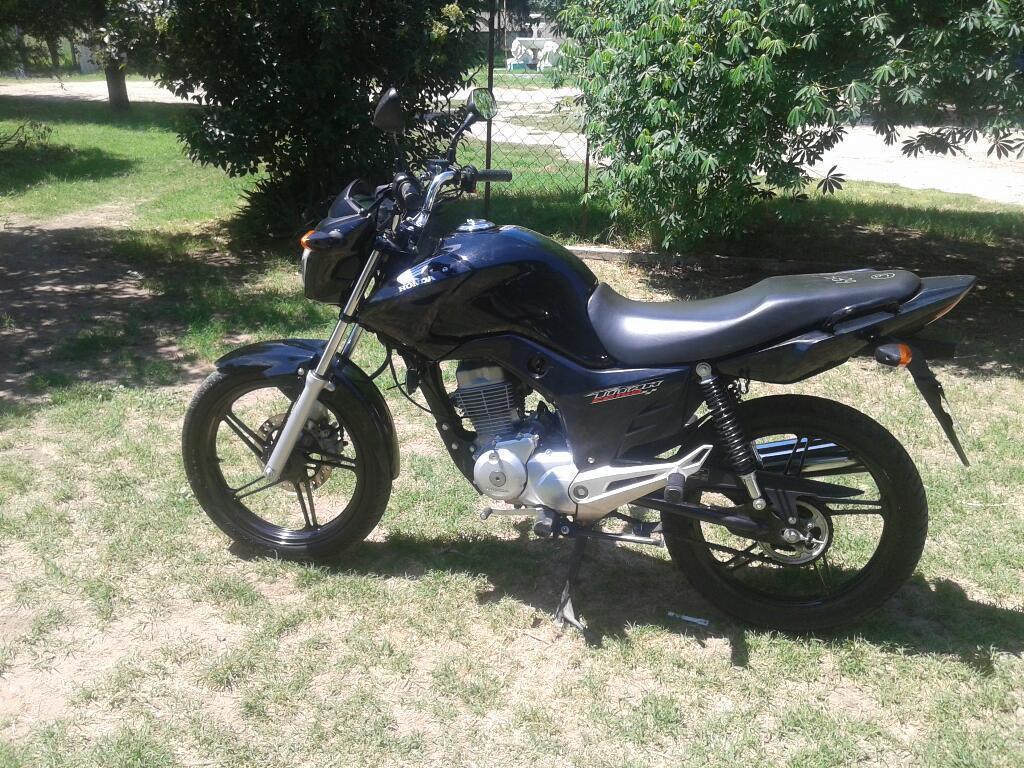 Honda Titan 150 Vendo O Permuto por Auto