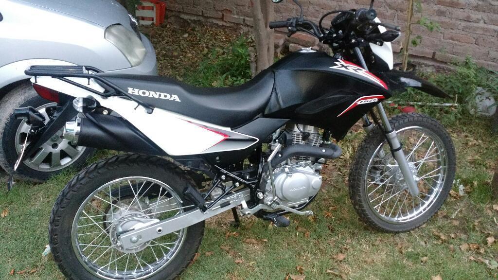 Moto Xr 150 Honda2015. 3900 Km.impecable