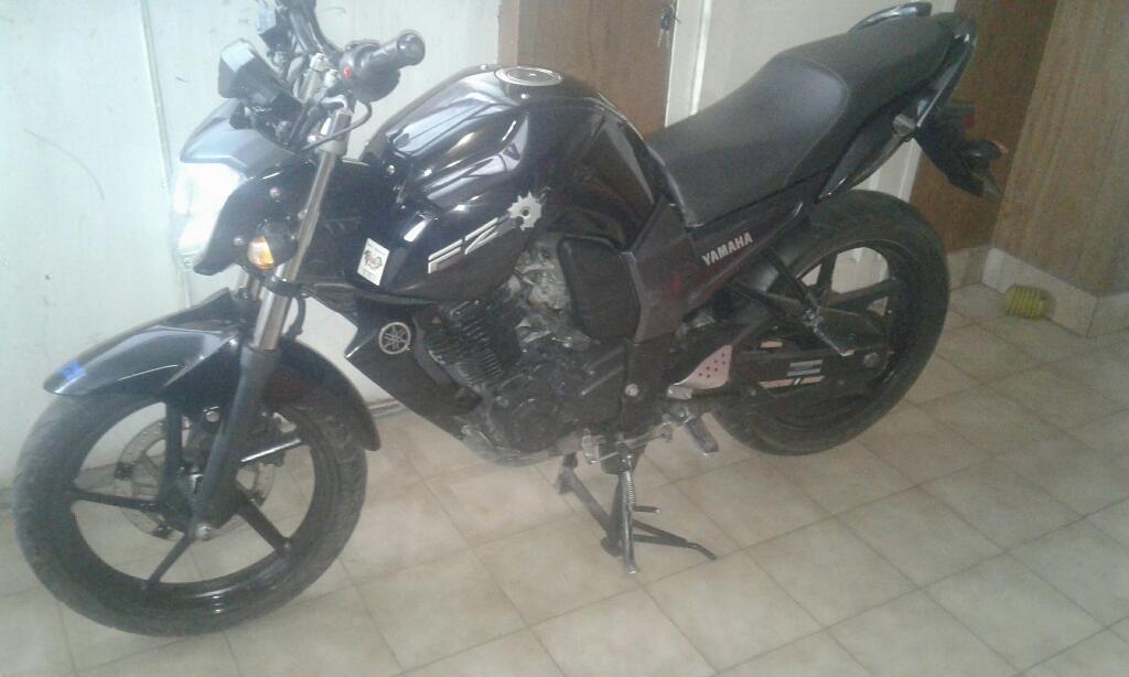 Moto Yamaha Fz 16