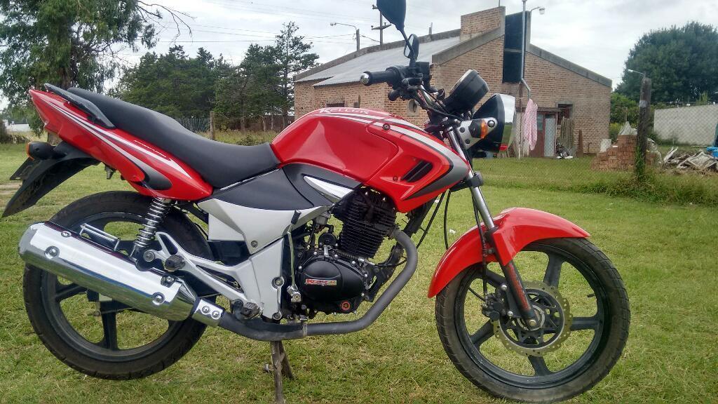 Vendo Moto Keller Stratus 260cc