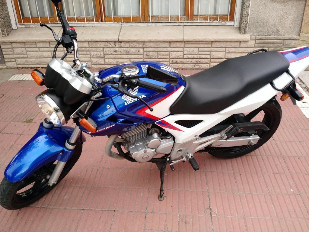 Honda CBX250 Twister 2014