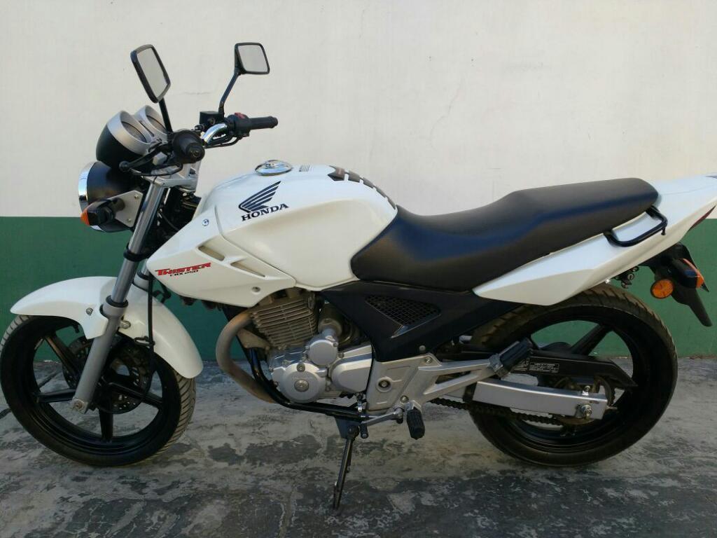 Honda Twister 250 Cc. Modelo 2014